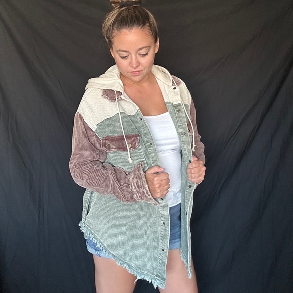 Corduroy Oversided Shacket - Picture 3 of 4